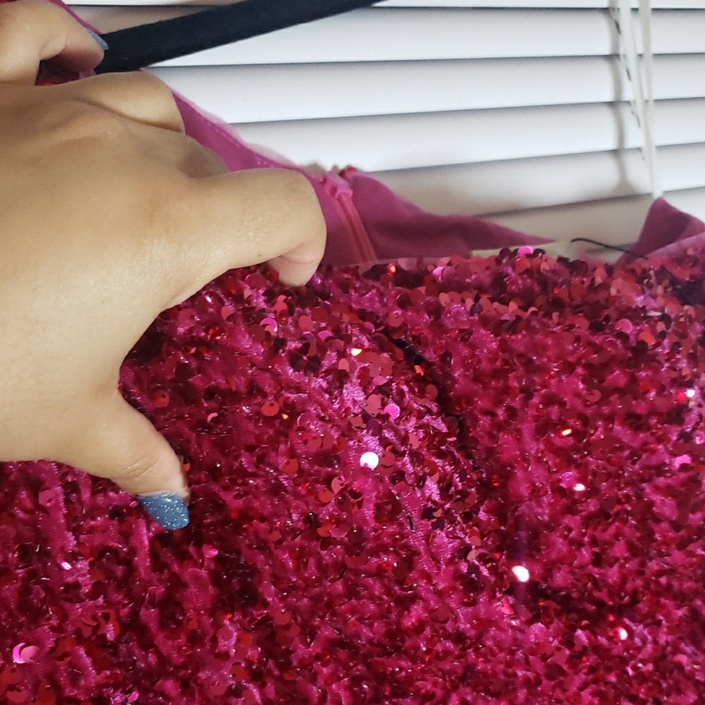 BERLINNOVA ONE-SHOULDER SPARKLE MINI- XS - Picture 9 of 17